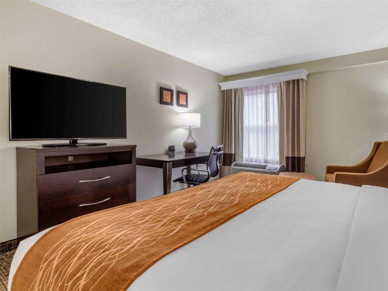 Comfort Inn & Suites Lake Norman Cornelius Kültér fotó