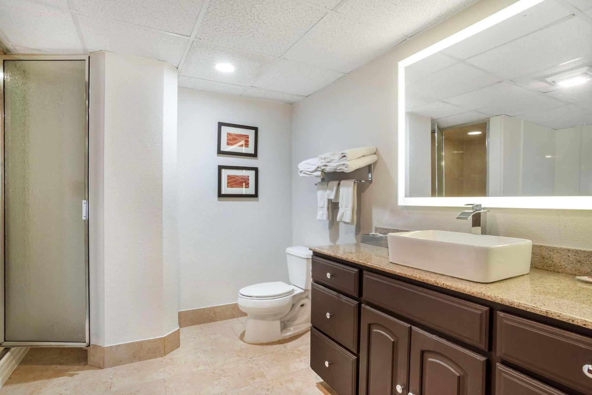 Comfort Inn & Suites Lake Norman Cornelius Kültér fotó