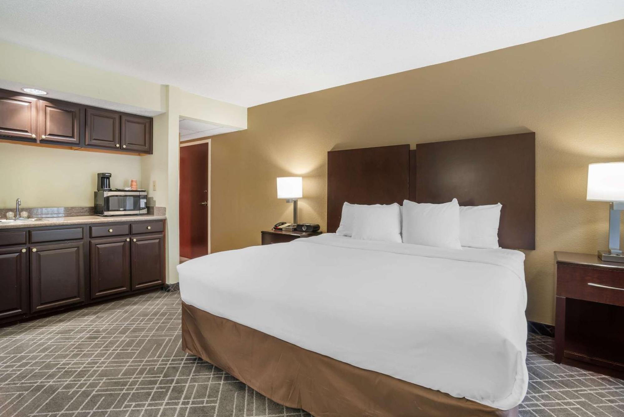 Comfort Inn & Suites Lake Norman Cornelius Kültér fotó