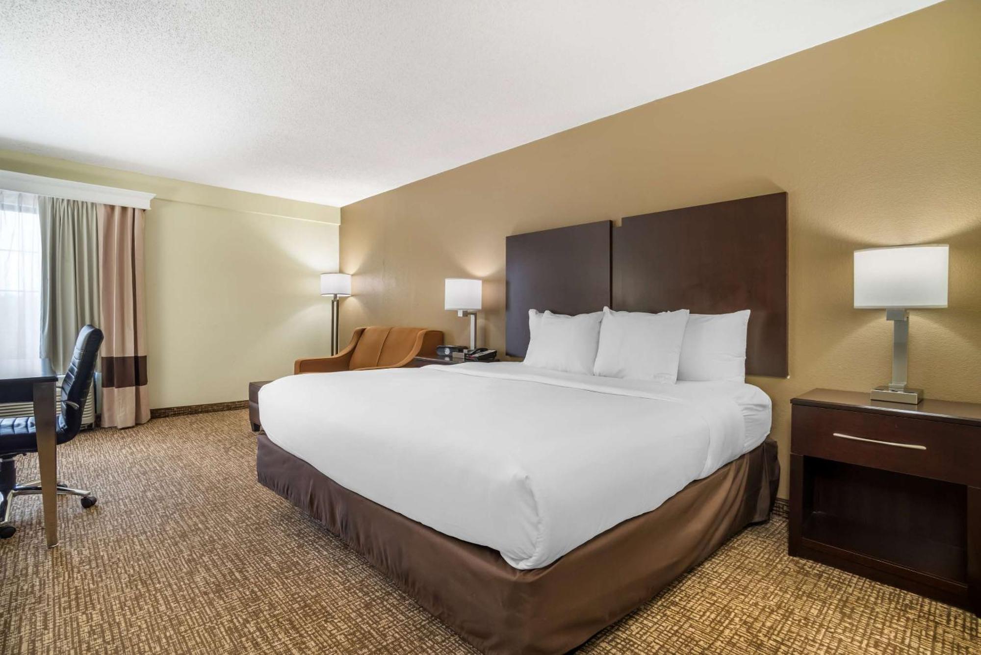 Comfort Inn & Suites Lake Norman Cornelius Kültér fotó