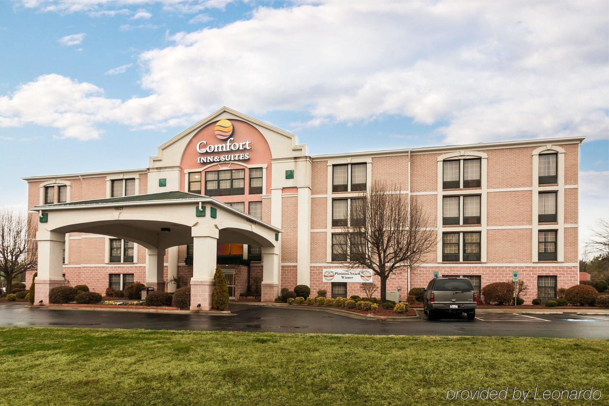 Comfort Inn & Suites Lake Norman Cornelius Kültér fotó