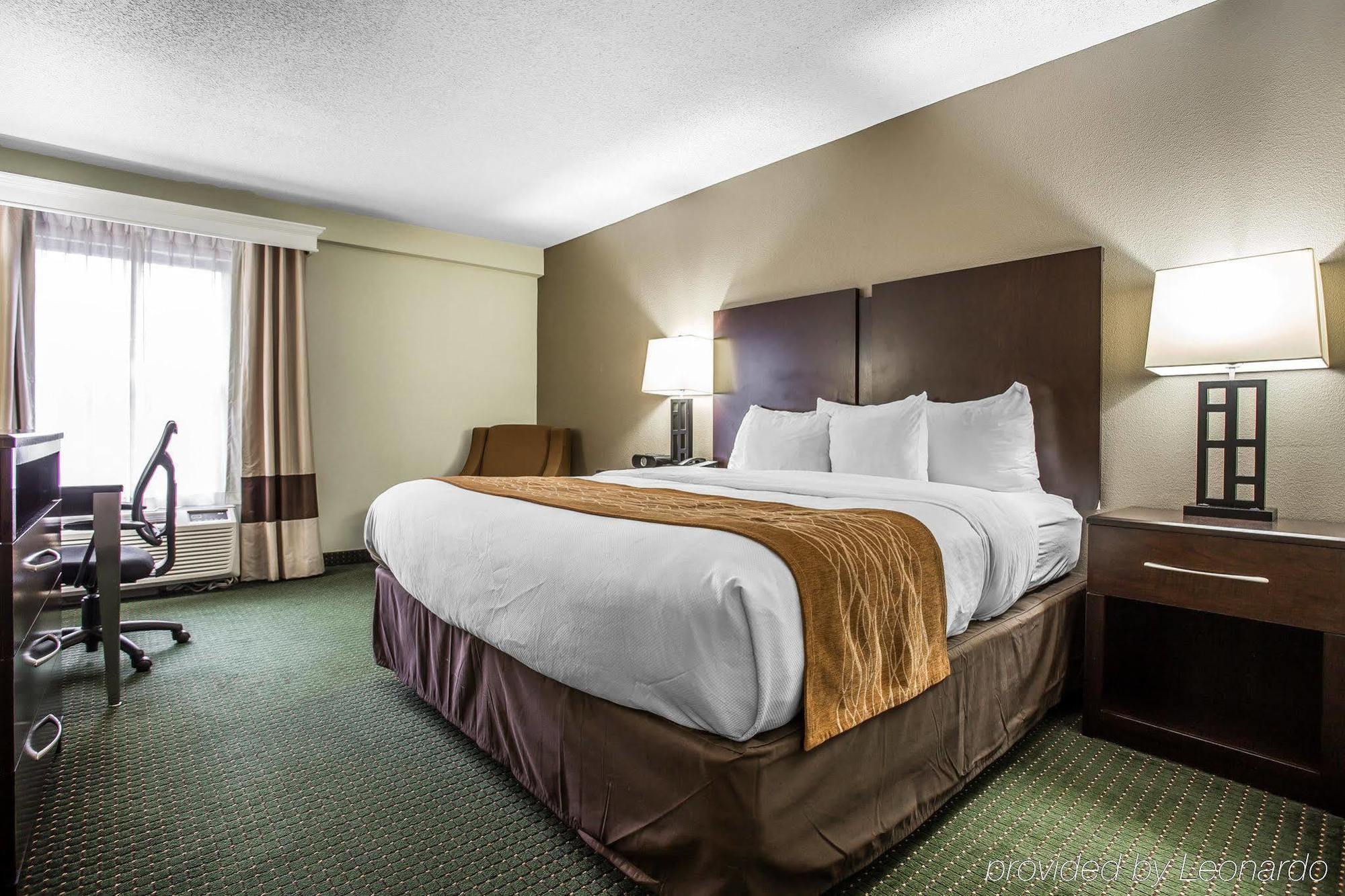 Comfort Inn & Suites Lake Norman Cornelius Kültér fotó