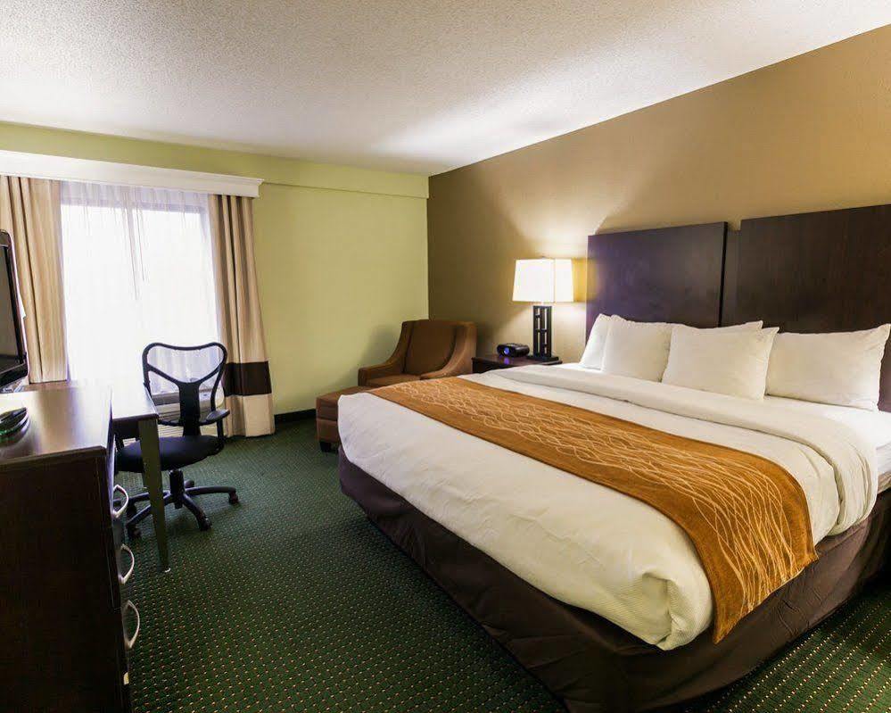 Comfort Inn & Suites Lake Norman Cornelius Kültér fotó