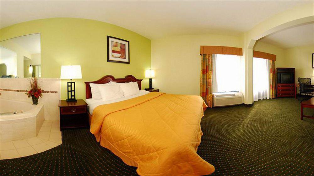 Comfort Inn & Suites Lake Norman Cornelius Kültér fotó