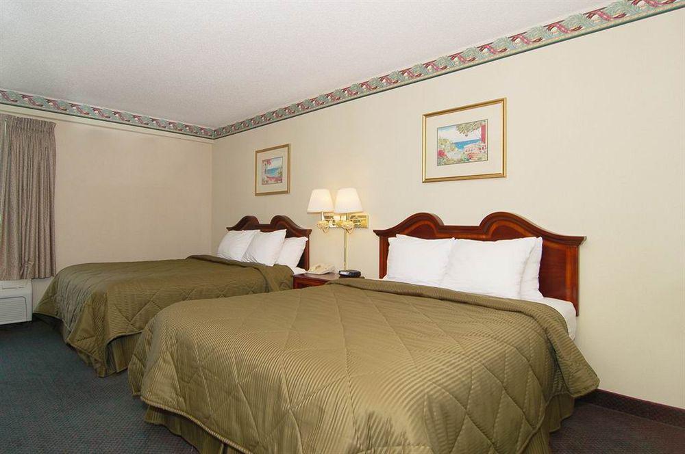 Comfort Inn & Suites Lake Norman Cornelius Kültér fotó